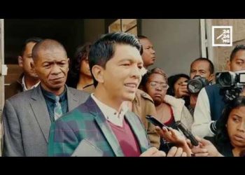 FIFIDIANANA SOLOMBAVAMBAHOAKA