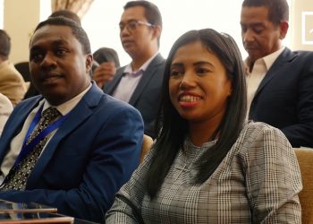 LANY TENY TSIMBAZAZA NY LALÀNA MIFEHY NY SERASERA AMIN&rsquo;NY ALALAN&rsquo;NY HAINO AMAN-JERY