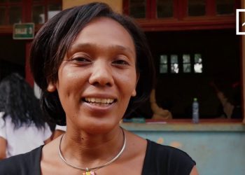 DIARY NOFY – MAHALIANA NY ANKIZY NY MANORATRA MAHAKASIKA NY TONTOLO IAINANA