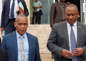 NOESORINA IREO MIARAMILA MIAMBINA NY ANTENIMIERANDOHOLONA