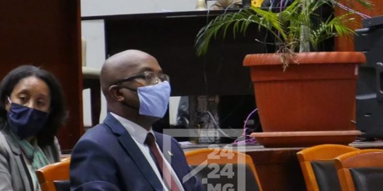 ??CORONAVIRUS – Un millier de ressortissants malgaches bloqués à l&rsquo;étranger, selon le ministre des Affaires étrangères