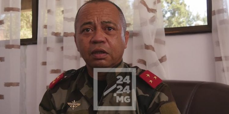 PANDEMIE- Le Général Sedera Raharijaona coordonne les opérations militaires dans la lutte contre le coronavirus à Mahamasina