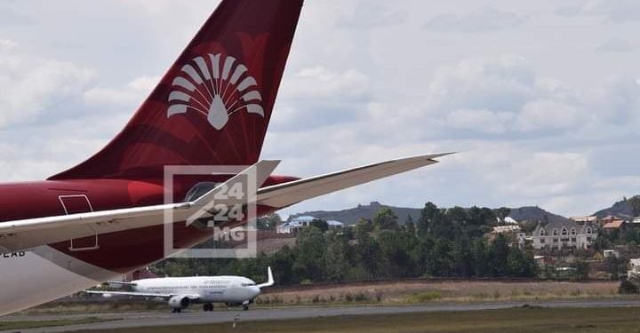 TRANSPORT – L&rsquo;avion d&rsquo;Air Madagascar effectuant un vol spécial pour Paris fait demi-tour