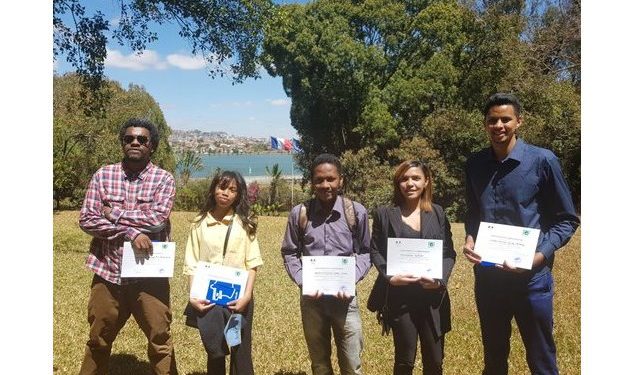 AMBASSADE DE FRANCE – 100 millions d&rsquo;ariary pour les 24 lauréats du concours « les jeunes, l&rsquo;entrepreneuriat et le sport »