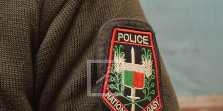 DRAME – Un agent de police stagiaire tue accidentellement un ami, rapporte la police nationale