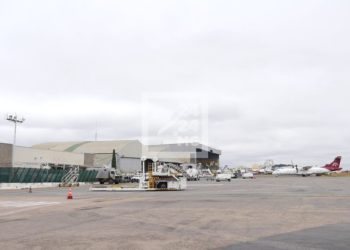 TRANSPORT AERIEN – Les masques chirurgicaux exigés à bord des vols internationaux à destination de Nosy-Be
