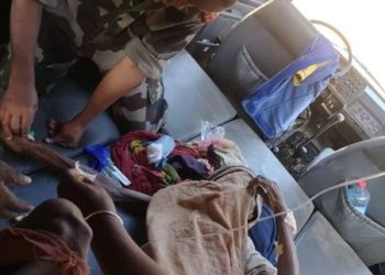 AMBOASARY – Les éléments du bataillon multi-mission en porte à porte pour détecter les personnes les plus affaiblies par la famine