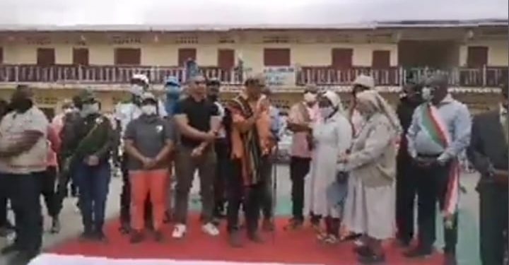 TOURNEE PRESIDENTIELLE – Andry Rajoelina dans le Tsihombe pour apporter les aides de l&rsquo;Etat