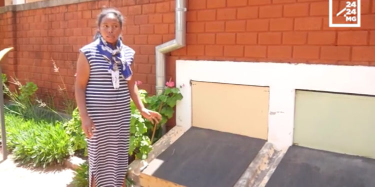 ASSAINISSEMENT : Les toilettes sèches et solaires à l&rsquo;exemple de celles de l’écovillage de Tsaratanàna