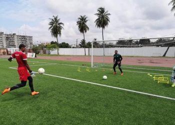 FOOTBALL – Les Barea presque au complet à Abidjan pour le match contre les Eléphants ivoiriens