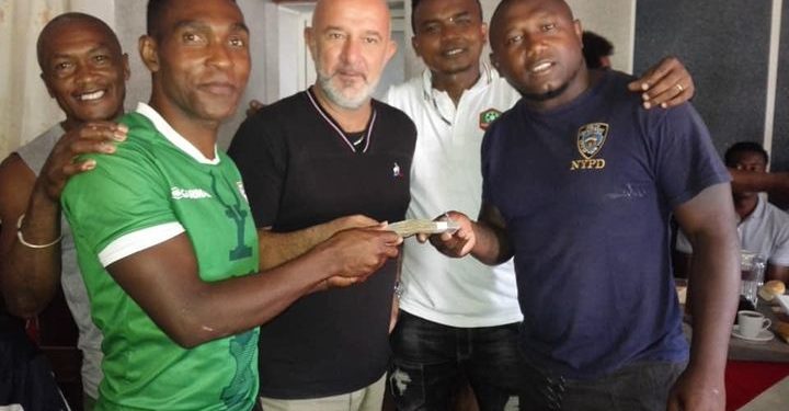 FOOTBALL – Nicolas Dupuis annonce la création prochaine d&rsquo;une association des anciens sélectionnés de l&rsquo;équipe nationale
