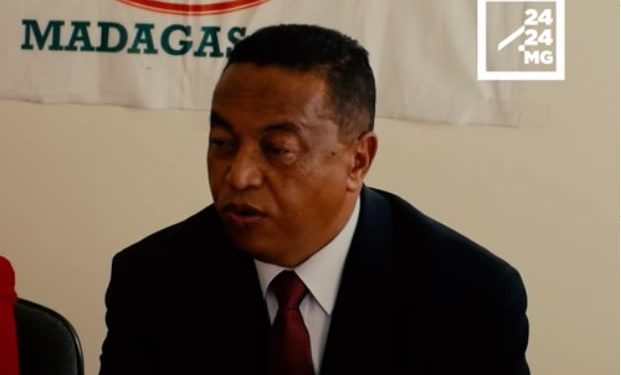 FOOTBALL – Raoul Arizaka Rabekoto, président de la FMF en exil, appelle à l&rsquo;unité