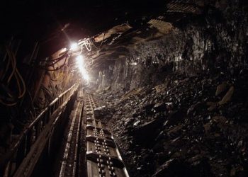 MINES – Les opérateurs miniers réclament la réouverture de l’octroi des permis miniers