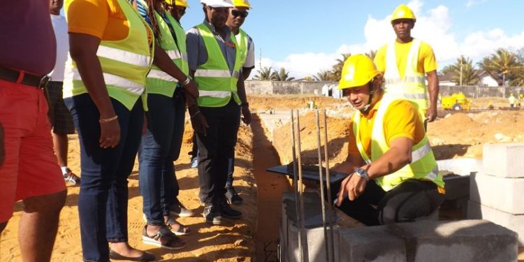 INFRASTRUCTURES – Démarrage des travaux de construction d&rsquo;un gymnase « manara-penitra » pour la région d&rsquo;Anosy