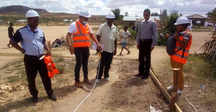 EDUCATION – Lancement des travaux de construction des blocs de salles de classe « manara-penitra » à Ambatondrazaka