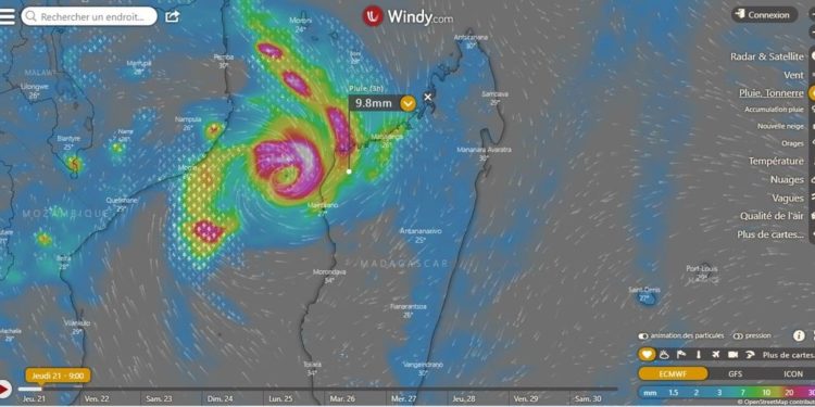 METEO – Eloise s&rsquo;éloigne des côtes malgaches, reprend des forces et continue d&rsquo;influencer la météo sur les côtes Nord-Ouest et Centre-Ouest de Madagascar