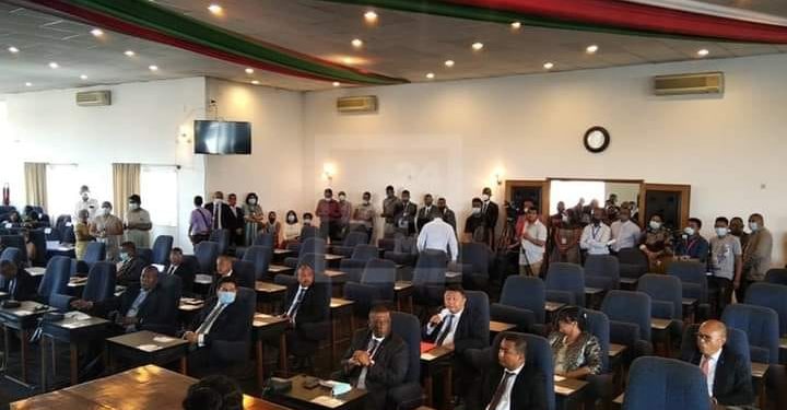 PARLEMENT – La HCC enjoint le Sénat à se concerter avec l&rsquo;Exécutif sur le nombre des assistants parlementaires et conseillers techniques pour chaque sénateur