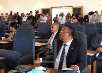 PARLEMENT – Nicolas Rabemananjara et Herilaza Imbiki élus vice-présidents du Sénat, Eddie Fernand élu questeur