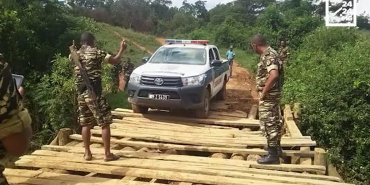 AFFAIRE BESAKAY – Le village d&rsquo;Amparibolana Mandanivatsy déserté de ses habitants après la mort d&rsquo;un gendarme