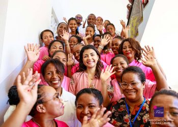 DROITS DES FEMMES – La Première Dame en tournée nationale à l’occasion du 8 Mars