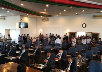 PARLEMENT – Le nombre des collaborateurs des sénateurs revu à la baisse