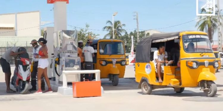 Bienvenue à la 100ème station-service de Jovena : Station ZATO