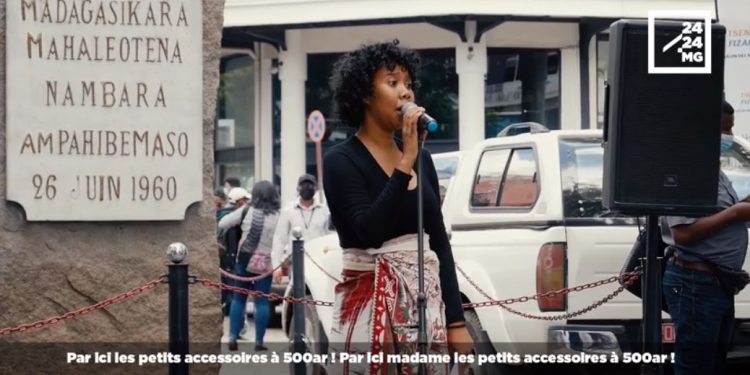 SLAM – Caylah ou celle qui boxe avec les mots