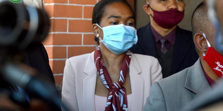 ADMINISTRATION – Une nouvelle secrétaire générale au ministère de la Justice, Gabrielle Ain’Harimanga Raby Savatsarah remplace Herilaza Imbiki