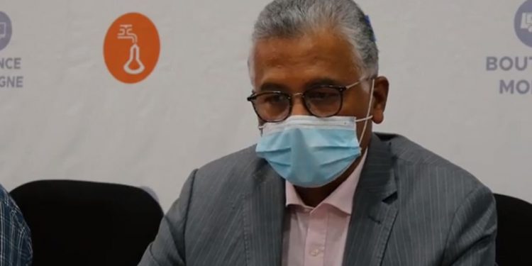 ANGOVO – Horaisin’ny Jirama an-tanana tanteraka ny fikojana ireo milina mpamokatra herinaratra mamatsy eny anivon’ireo CTC mandray mararin’ny Covid-19 hisorohana ireo loza mety hiseho