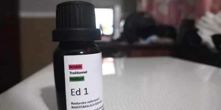 LUTTE CONTRE LA COVID-19 – Andry Rajoelina annonce des essais et des observations du remède traditionnel ED1 auprès des CTC-19 et des hôpitaux publics