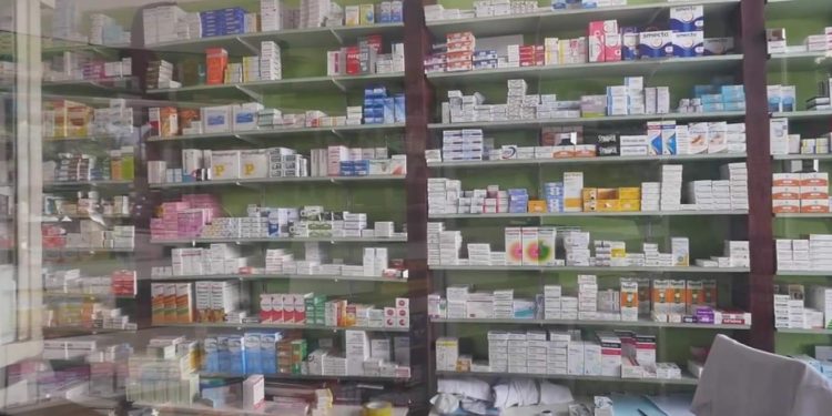 SANTE PUBLIQUE – Six médicaments contre la Covid-19 concernés par l’obligation d’affichage de prix auprès des pharmacies d’officine