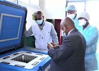 EPIDEMIE – Le ministère de la Santé publique annonce l&rsquo;arrivée de 250.000 doses de vaccins Covishield