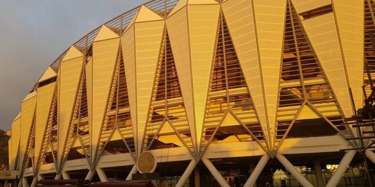 INFRASTRUCTURE – Le stade Barea en cours de finition