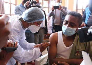 PREVENTION – 2.000 vaccins pour la première phase de la campagne de vaccination anti-Covid-19 dans le Vakinankaratra