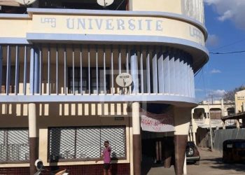 ENSEIGNEMENT SUPERIEUR – Des universités ont dû s’endetter auprès des banques pour payer le salaire de leur personnel administratif et technique