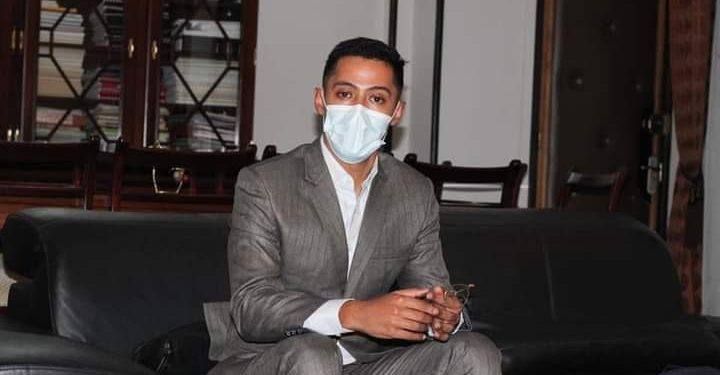 ENVIRONNEMENT – Max Fontaine représentera la jeunesse malgache à la COP26 de Glasgow, Ecosse