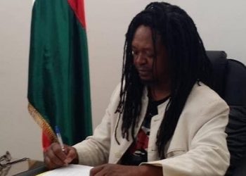 ILES EPARSES – Le député Paul Bert Rossy Rahasimanana réagit au décret faisant des îles Glorieuses réserves naturelles françaises.