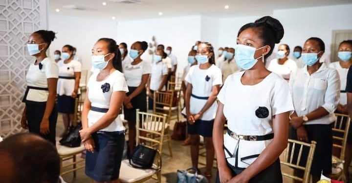 EDUCATION – Près de 3 000 sortants des Centres régionaux de l’Institut national de formation pédagogique (CRINFP) en attente de leur arrêté de titularisation dans la Fonction publique