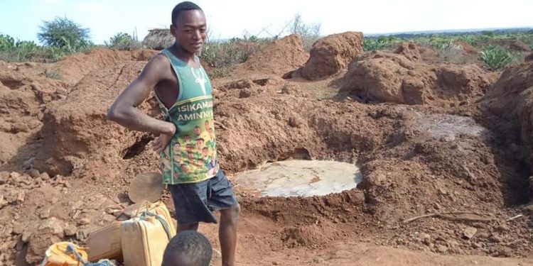 ENVIRONNEMENT – Madagascar envisage de réduire de 18 tonnes à 6 tonnes la quantité de mercure utilisé dans le secteur de l&rsquo;exploitation aurifère artisanale et à petite échelle