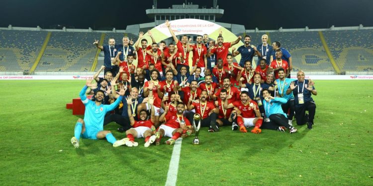 FOOTBALL – Al Ahly remporte la Ligue des champions africaine, la dixième de son histoire