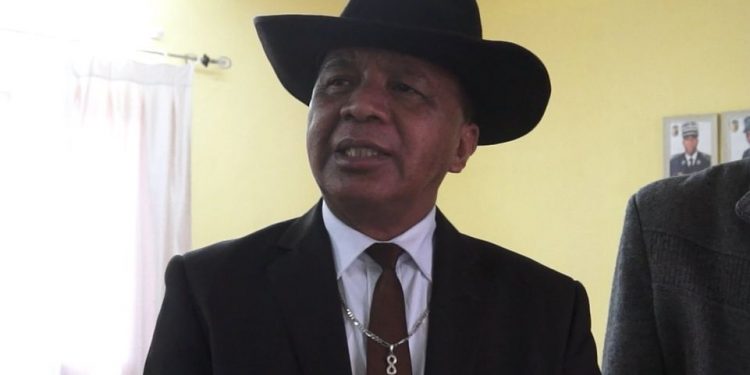 INSECURITE – Le général Richard Ravalomanana annonce avoir donné une prime de bravoure aux gendarmes qui ont déjoué la présumée tentative d’attentat contre lui