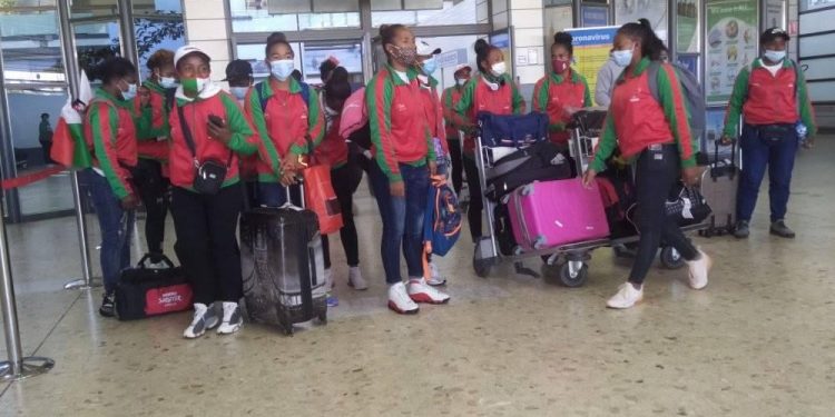 RUGBY – De retour au pays, les Ladies Makis, les Makis seniors et les Makis U-20 placés en quarantaine sur trois sites différents en attendant les résultats de leur contre-test PCR