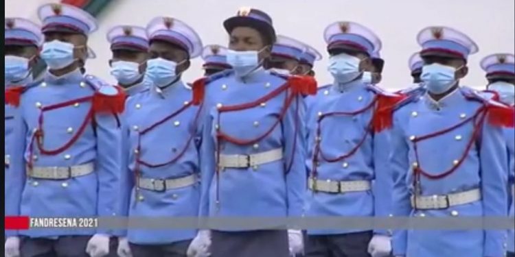 SÉCURITÉ – Le président Andry Rajoelina rappelle aux militaires leur devoir d&rsquo;assurer la défense de la Nation