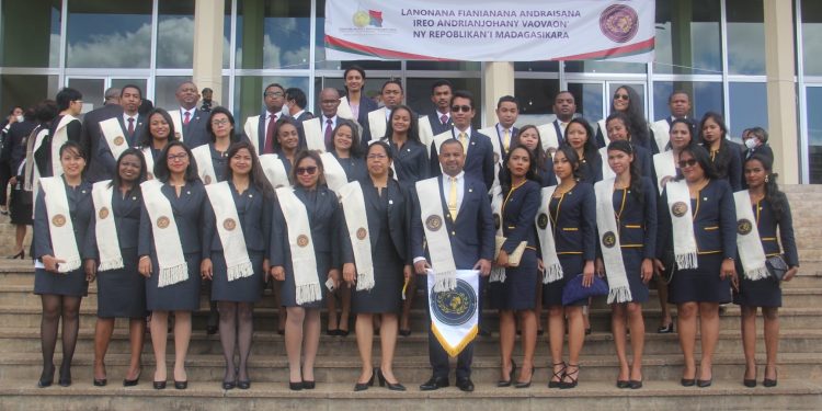 ADMINISTRATION – La famille des diplomates de carrière et de formation s&rsquo;enrichit de 35 nouveaux agents diplomatiques et consulaires (ADC)