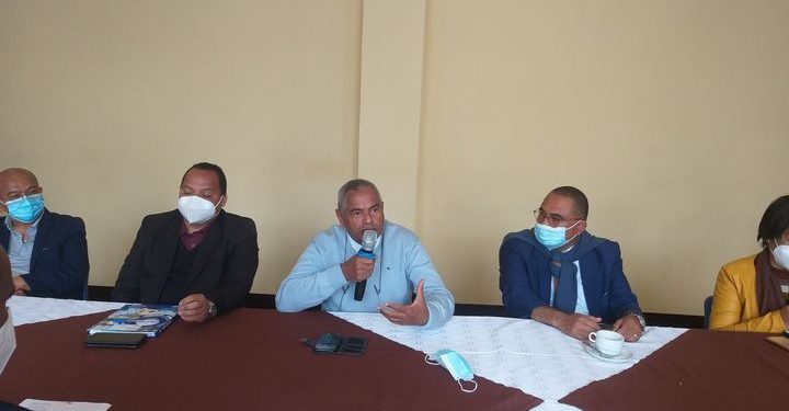 LUTTE CONTRE L&rsquo;INFLATION – Réunion entre le ministère en charge du Commerce et le Syndicat des industries (SIM) pour discuter des stratégies à mettre en place face à la hausse des prix