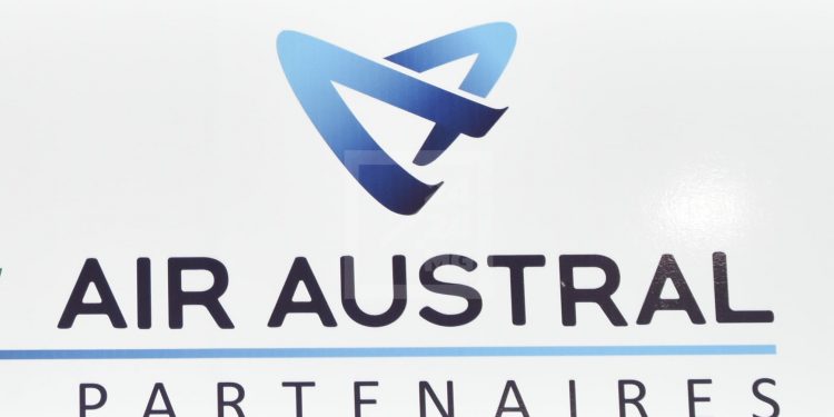 TRANSPORT AERIEN – Air Austral et Corsair se rapprochent pour un projet de coopération commerciale dans l&rsquo;exploitation des lignes entre la France et l’océan Indien