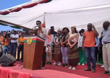 FINANCEMENT – Le président de la République annonce qu&rsquo;une grande partie de l&rsquo;allocation du FMI sera affectée à la construction du pipeline qui partira de Tolagnaro pour approvisionner Ambovombe ainsi qu&rsquo;à la réhabilitation de la route Ihosy – Betroka