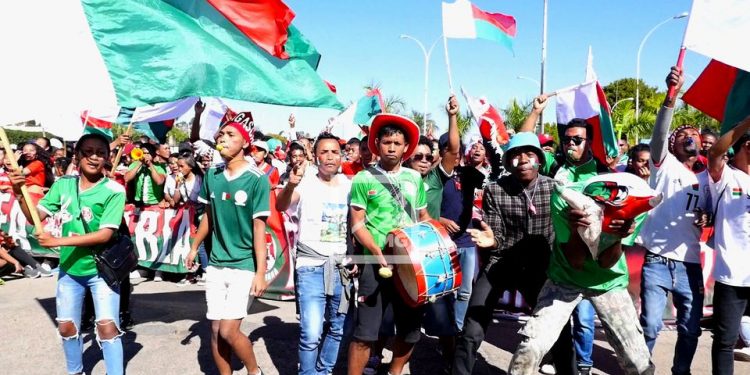 ELIMINATOIRES DE LA COUPE DU MONDE – Six « fan zones » érigés dans la capitale pour permettre aux supporteurs de suivre le match Madagascar-Bénin