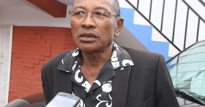 ARMÉE – Le Général Andrianafidisoa passe l&rsquo;arme à gauche