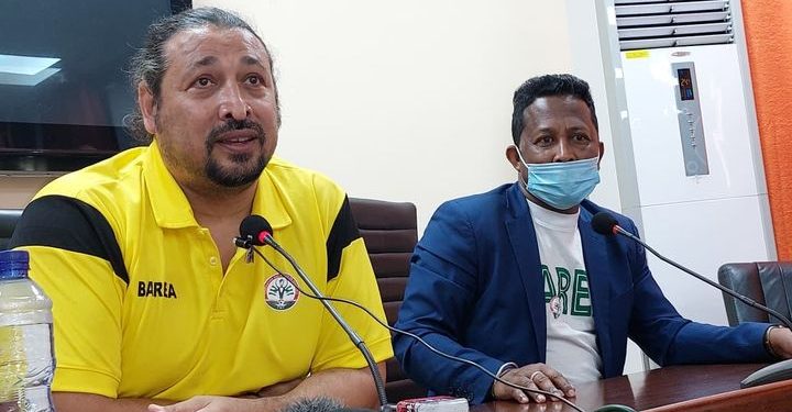 FOOTBALL – Eric Rabesandratana vise la CAN 2023 pour les Barea